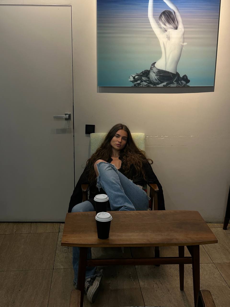 Her body a celebration of lines